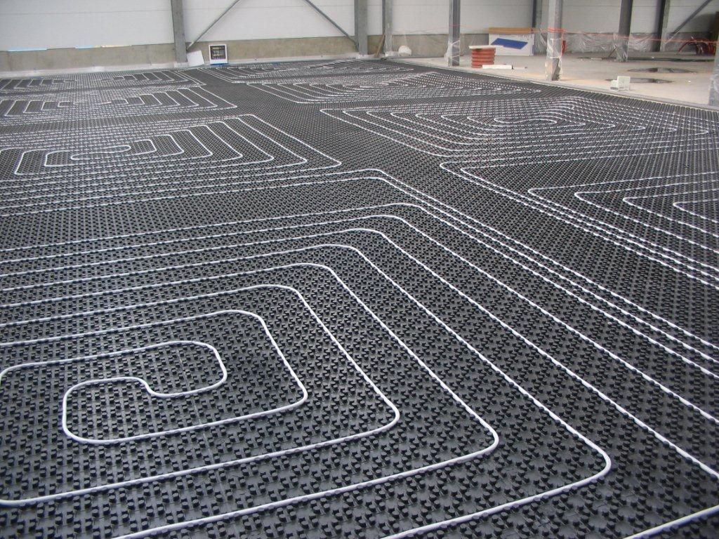 Podlahové topení pro výrobní haly - VELKOPLOŠNÁ REALIZACE